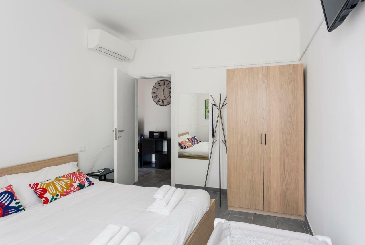 Comfortable Family Group Apartment Via Paruta Milán Exteriér fotografie